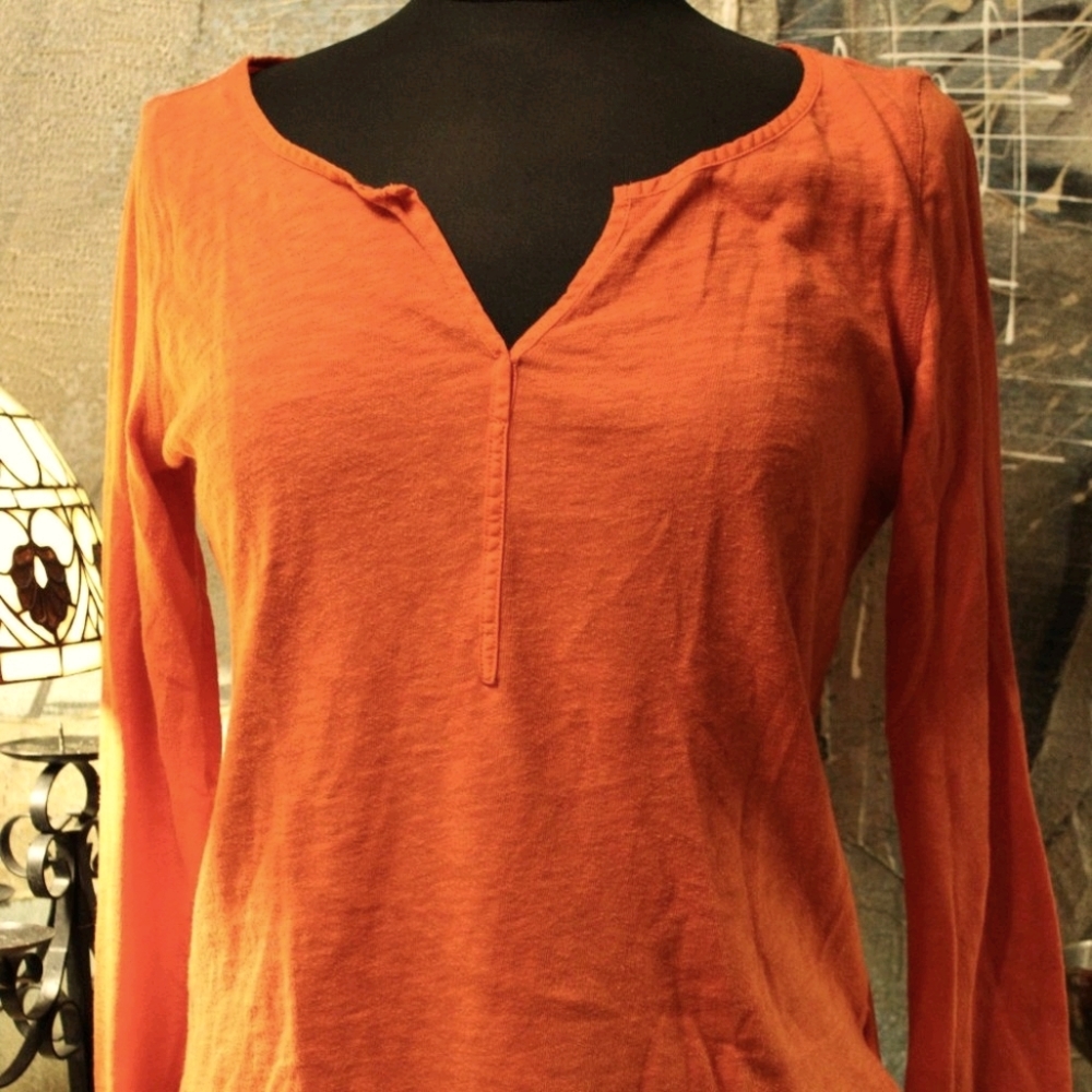 💛GAP Long Sleeve V-neck COTTON